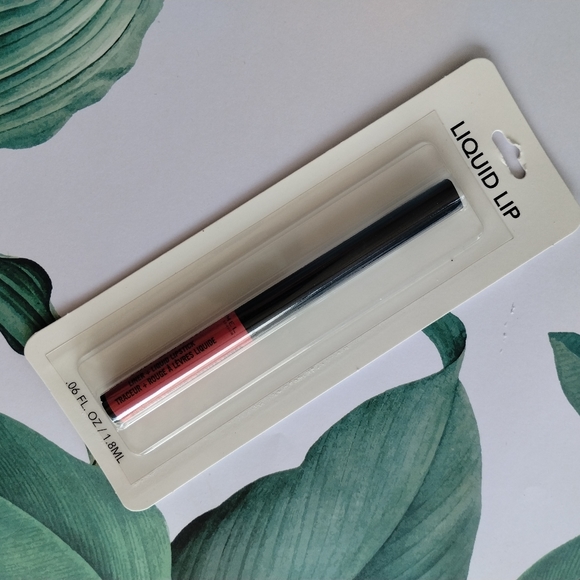 Lip Art Liquid Lipstick - Picture 2 of 3